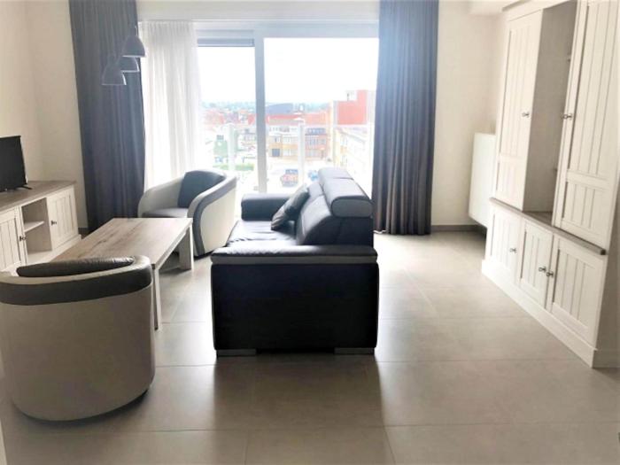 Duplex in Middelkerke near Sea Wall & Center