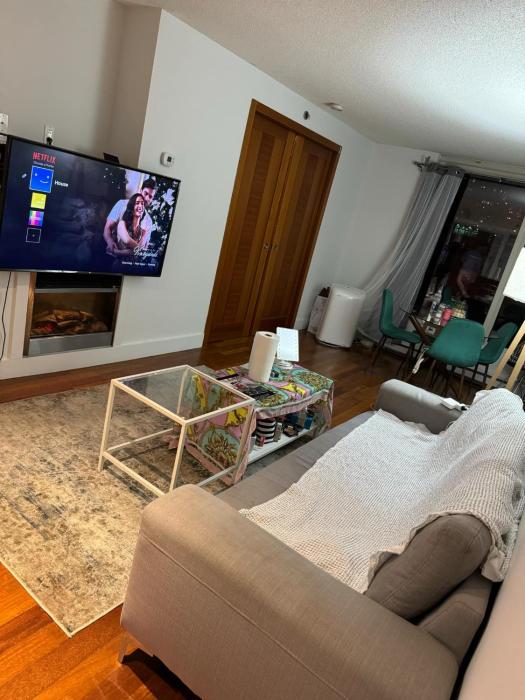 Cozy 1 bedroom in the heart of Old Port Montreal