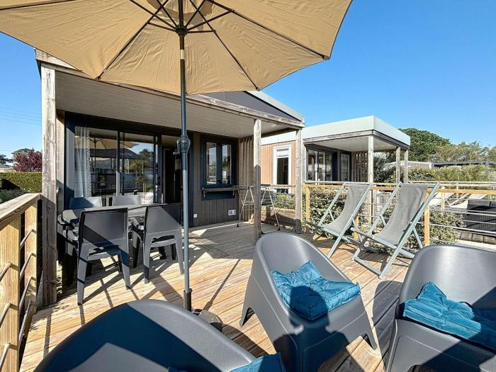 Mobil-home Confort 4 pers, plage à 200m, piscine chauffée, terrasse Sud, parking, wifi inclus - FR-1-361A-81