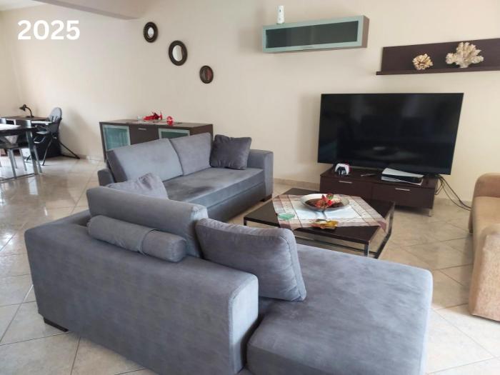 Azure Apartment Nea Moudania