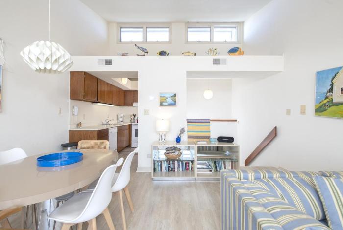 Ocean Grove J2 condo