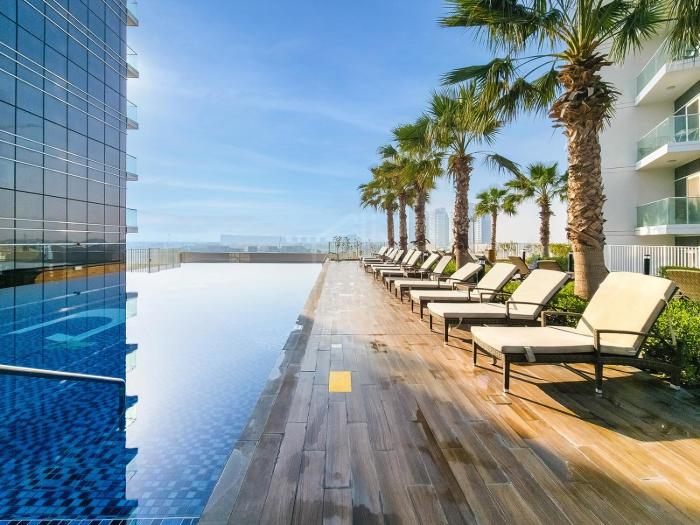 Elegant Studio in Damac Hills Carson - Tower C