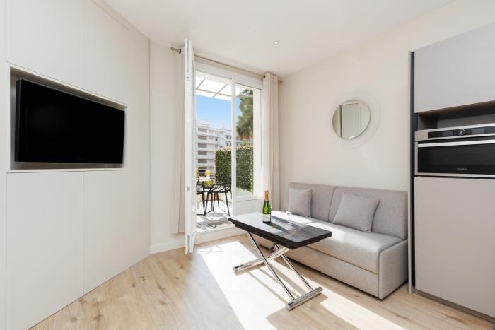 Palais Miramar YourHostHelper