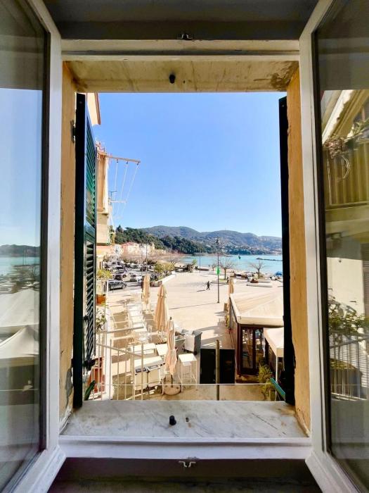 Una finestra sul mare