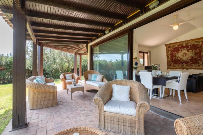 Villa Lusso Santa Margherita di Pula 3 Minuti dal Mare