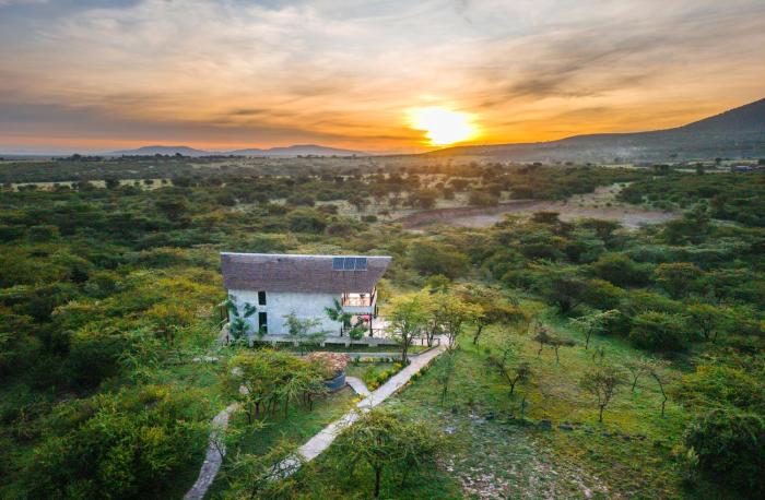 Kitumo Mara Lodges