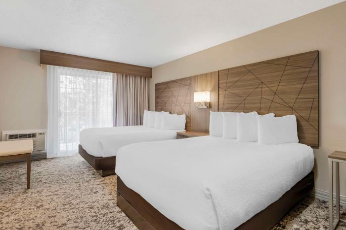 Best Western Plus Grand Manor Inn