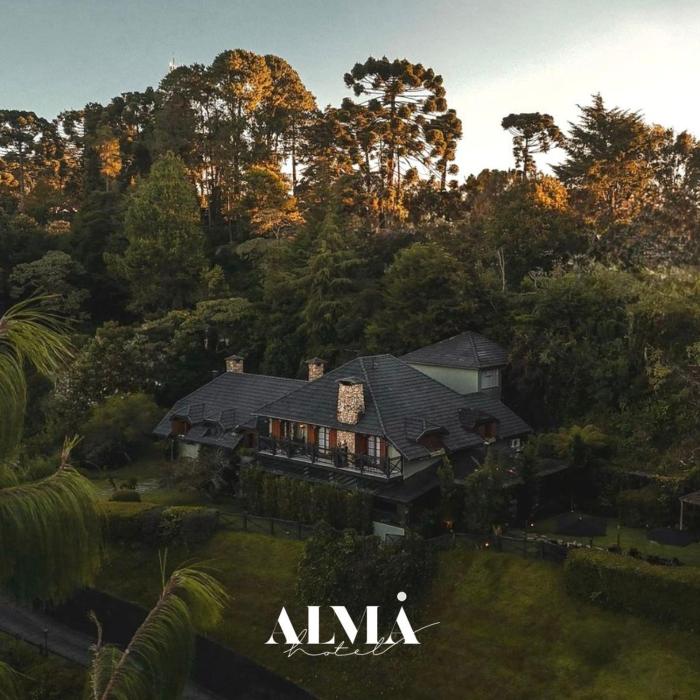 Alma Hotel