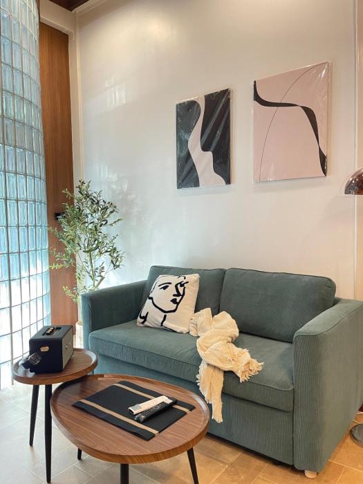 Nueng Rana 113 Unique House in Chinatown 3BR 2BA