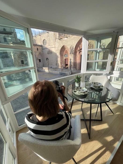 Abrazo a la Catedral by Unique Rooms