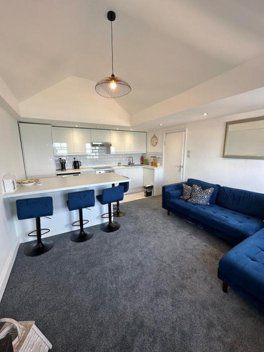 Herne Bay Penthouse Breathtaking Sea & Pier Views!