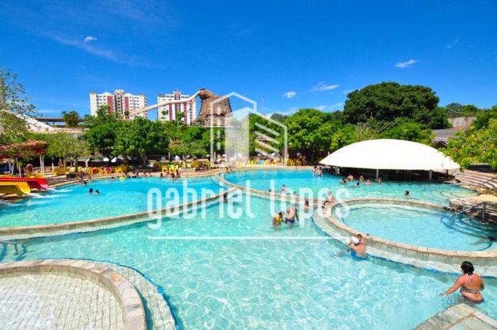 Spazzio diRoma e Acqua Park - Diversao e Conforto em um So Lugar