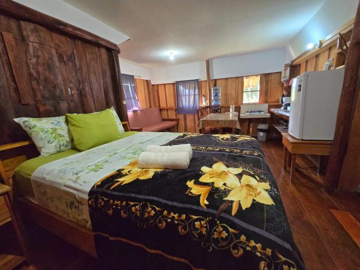 Rustic Cabin at Freshwater Creek Cabanas