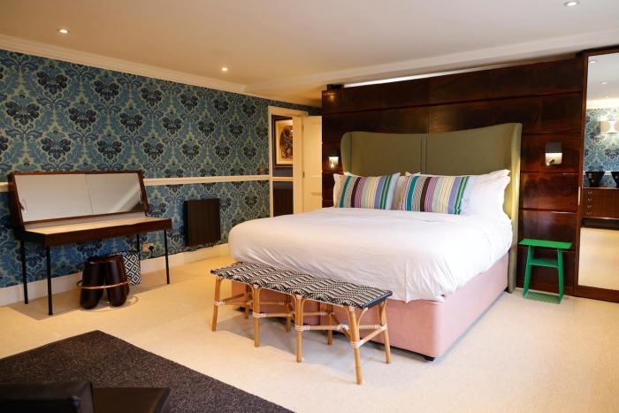 Imperial King apt, Cheltenham centre, dedicated free parking