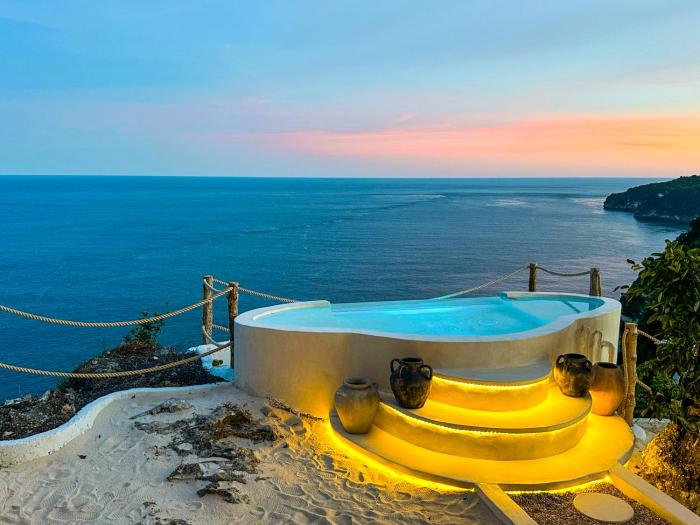 Honeymoon Villa Sea View - Nusa Penida