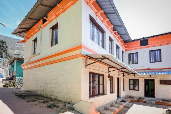 Aishwarya Heritage Villa