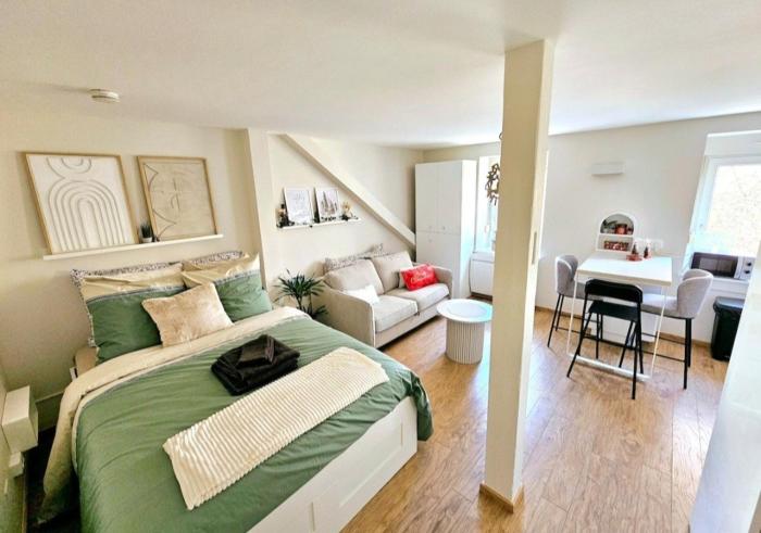 Studio tout confort proche gare et centre-ville