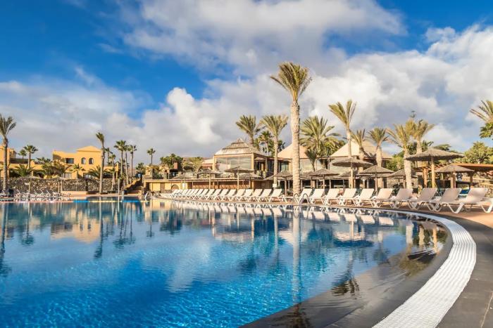 Pool and Sun Apartments OASIS PAPAGAYO Corralejo