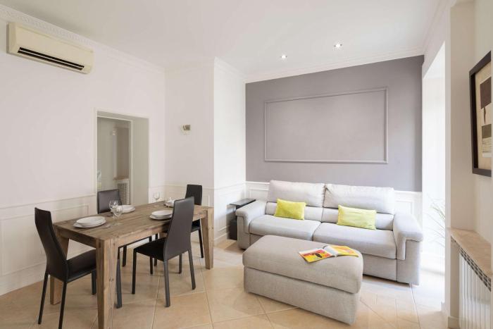 Via Vespasiano Private Apartment
