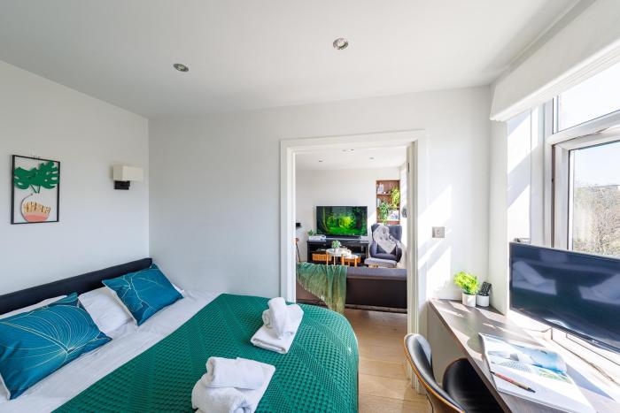 The Cosy Urban Jungle - Brixton