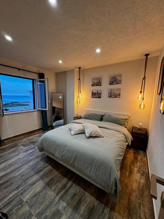 Isula SeaView Apartments