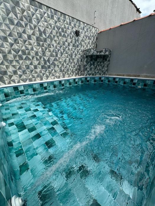 Casa em Itanhaém com Piscina Alto Padrão Próximo da Praia