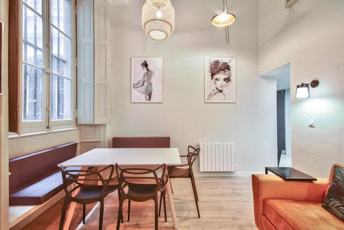 Bel appartement 3 chambres proche Opéra