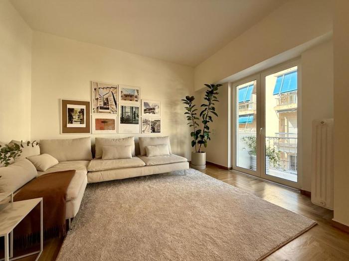 Quaint & Central Acropolis apartment