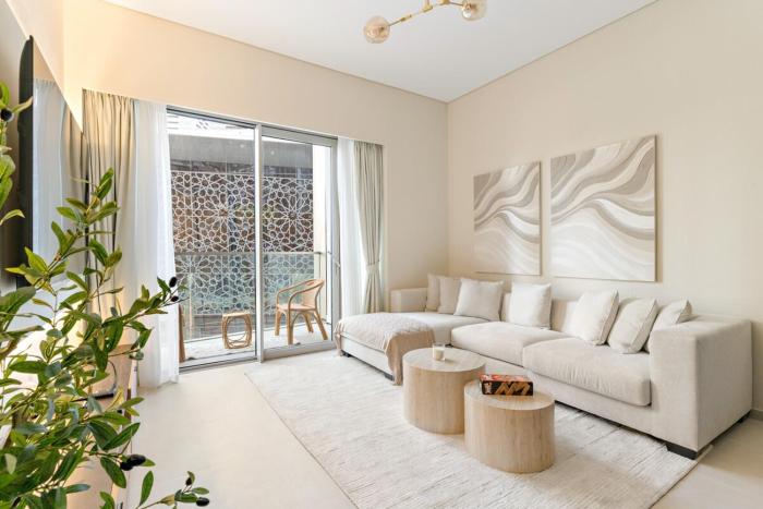 FIRST CLASS 2BR Luxurious Downtown Bliss