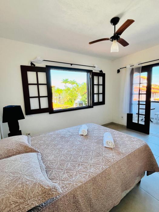 Suites em Condominio com Piscina 150 mt Manguinhos