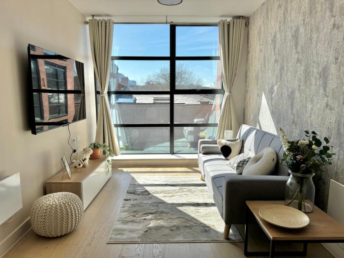 Homi Host- JQ inn monthly stay