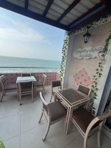 Refugio junto al mar en el Cabrero