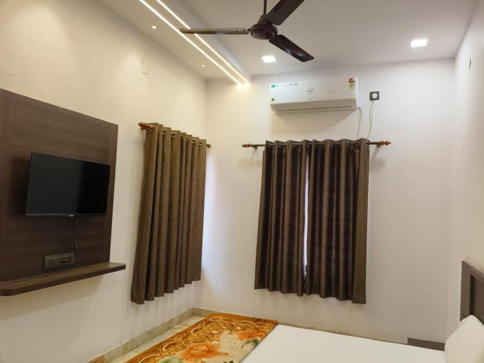 Sri Rameshwar Paradise