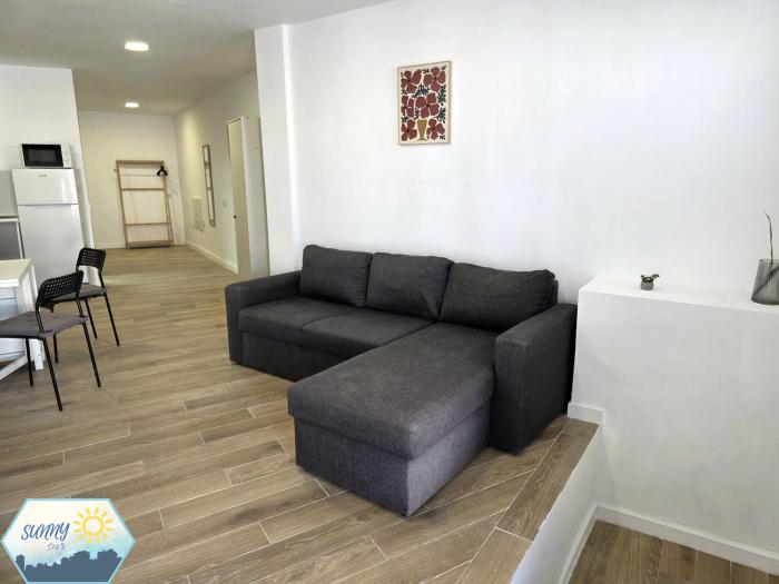 Sunny Churriana Jacaranda II