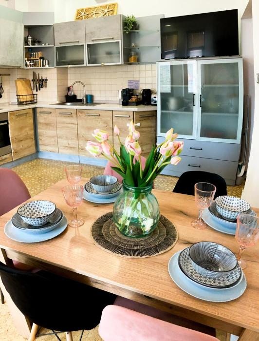 Two Bedroom Apartment - Alexandrovska - Top Location - Central Bus, Train and Marine Stations, next to Sea Garden and Beach