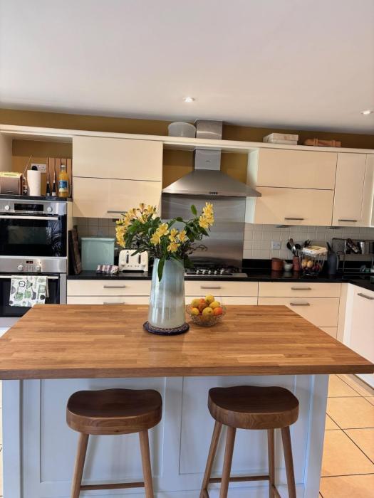 Contemporary Comfort in Historic Oxford