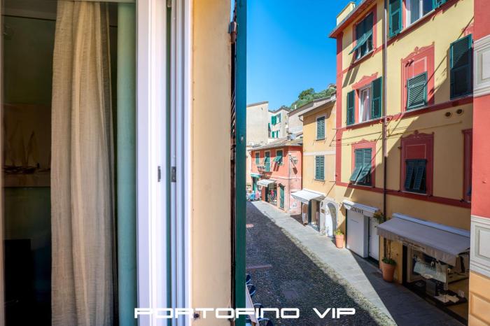 Portofino Flat by PortofinoVip