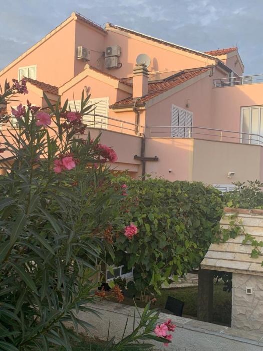 Villa Flipa Apartman Lilly