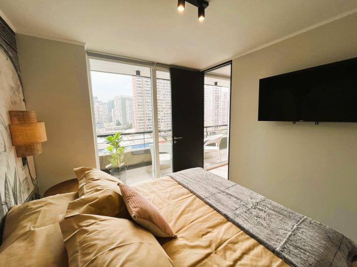 HOM I Wifi Cowork Piscina Ciudad Metro Almagro