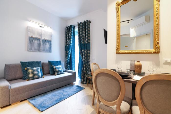 DUOMO Luxury Tiffany with balcony