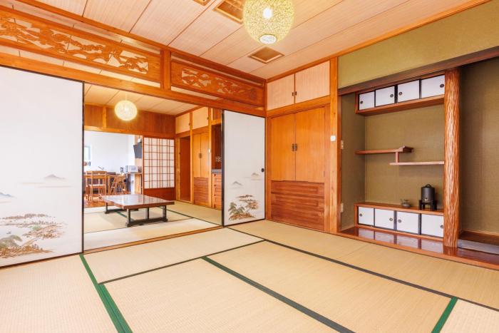 炭でBBQ可能Grandmas House 山の宿はジャングリアすぐ近く