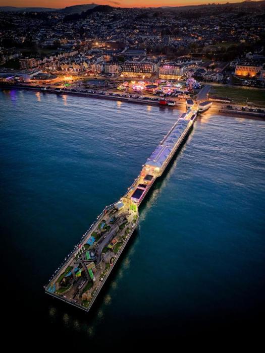 BARBIE GUEST HOUSE & BALLET & MAKE UP SCHOOL , On Ground Floor a 2 Bedroom Garden Apartment with Private Car Space , Opposite Paignton Pier , 2 Double Beds , 2 Single beds Kitchen & Air Fryer , Reception to Help you