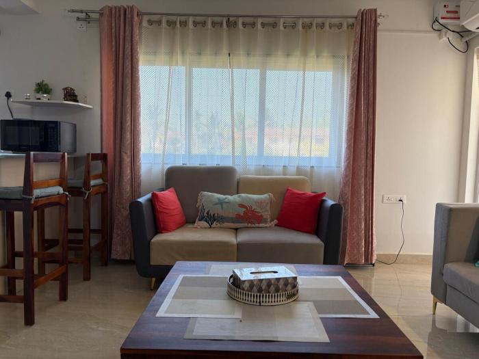 The Greendoor Villa - ByLaMer, 500mtrs Zalor Beach