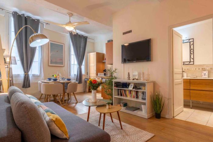 Charming flat, fully equipped, air conditioning, beach only 300m - LA LOGE