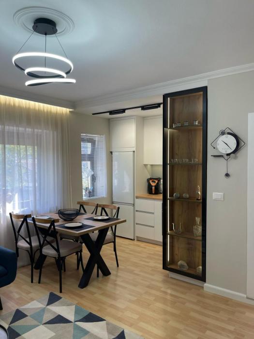 The Center Spot Shkoder