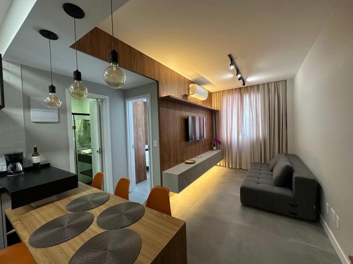 Belíssimo Apto - 2 min of Copacabana Beach