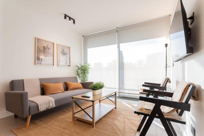 In Front of Araucano Park 2BR2BATH Sleeps 5