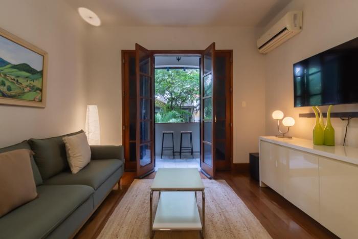 Proximo do metro e 10 minutos da praia - MFB302