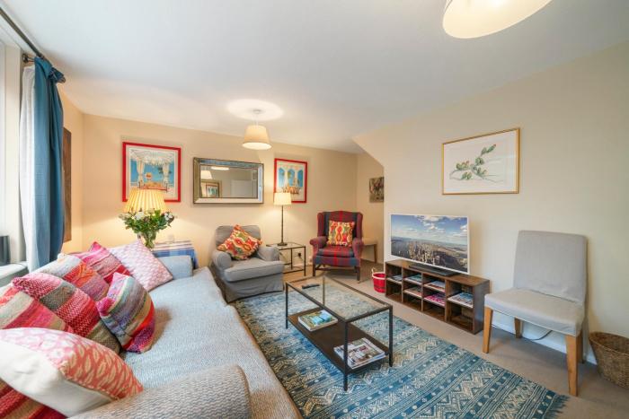 Fantastic split-level flat next to Battersea park