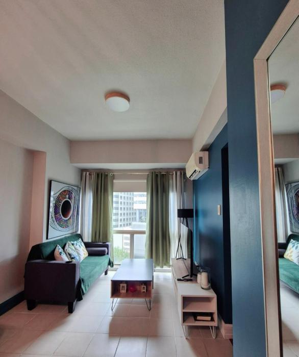 1BR Condotel - Forbeswood Parklane near St Lukes BGC Taguig
